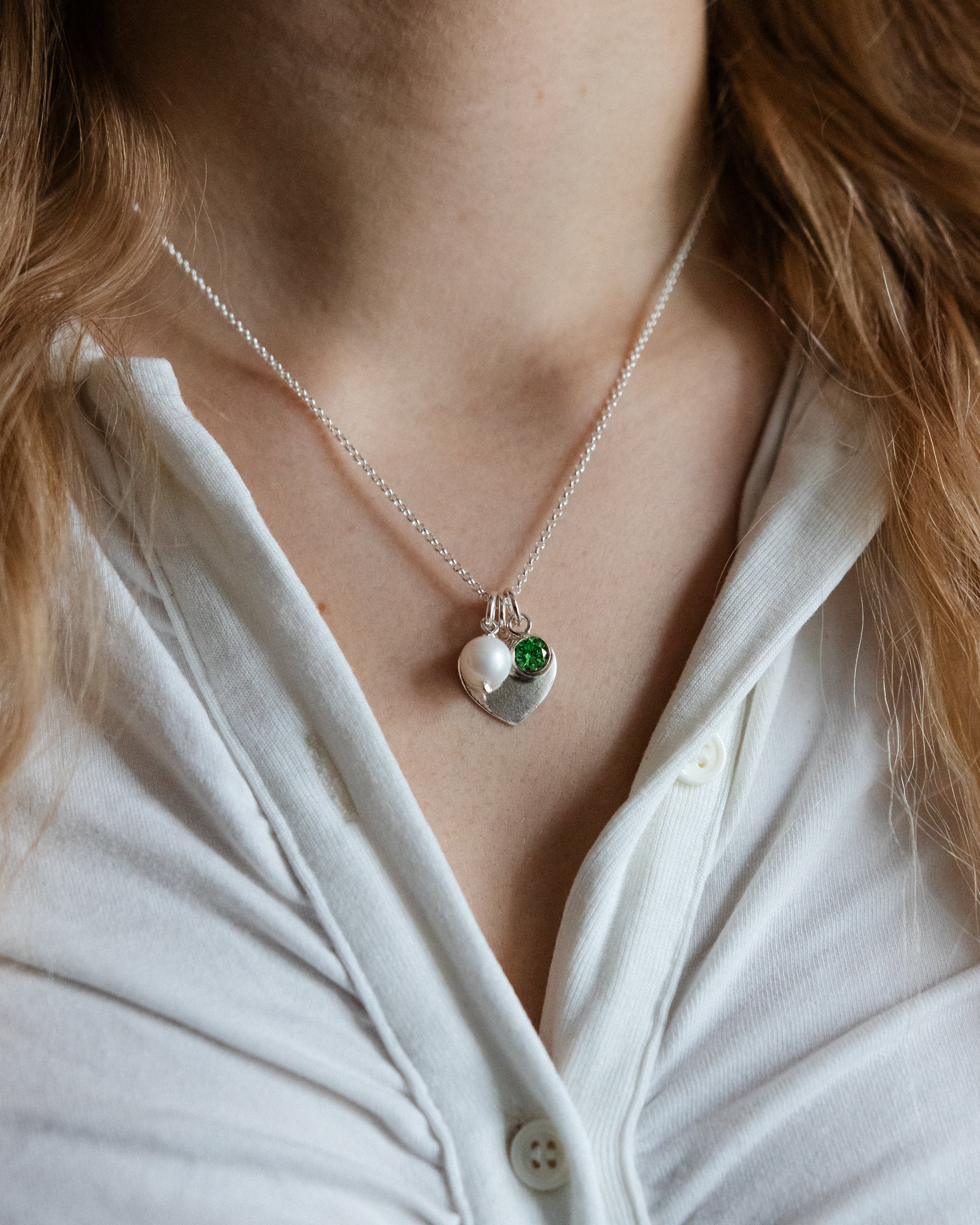 Kiiltävä sydän laatta - Kaulakoru omalla kaiverruksella