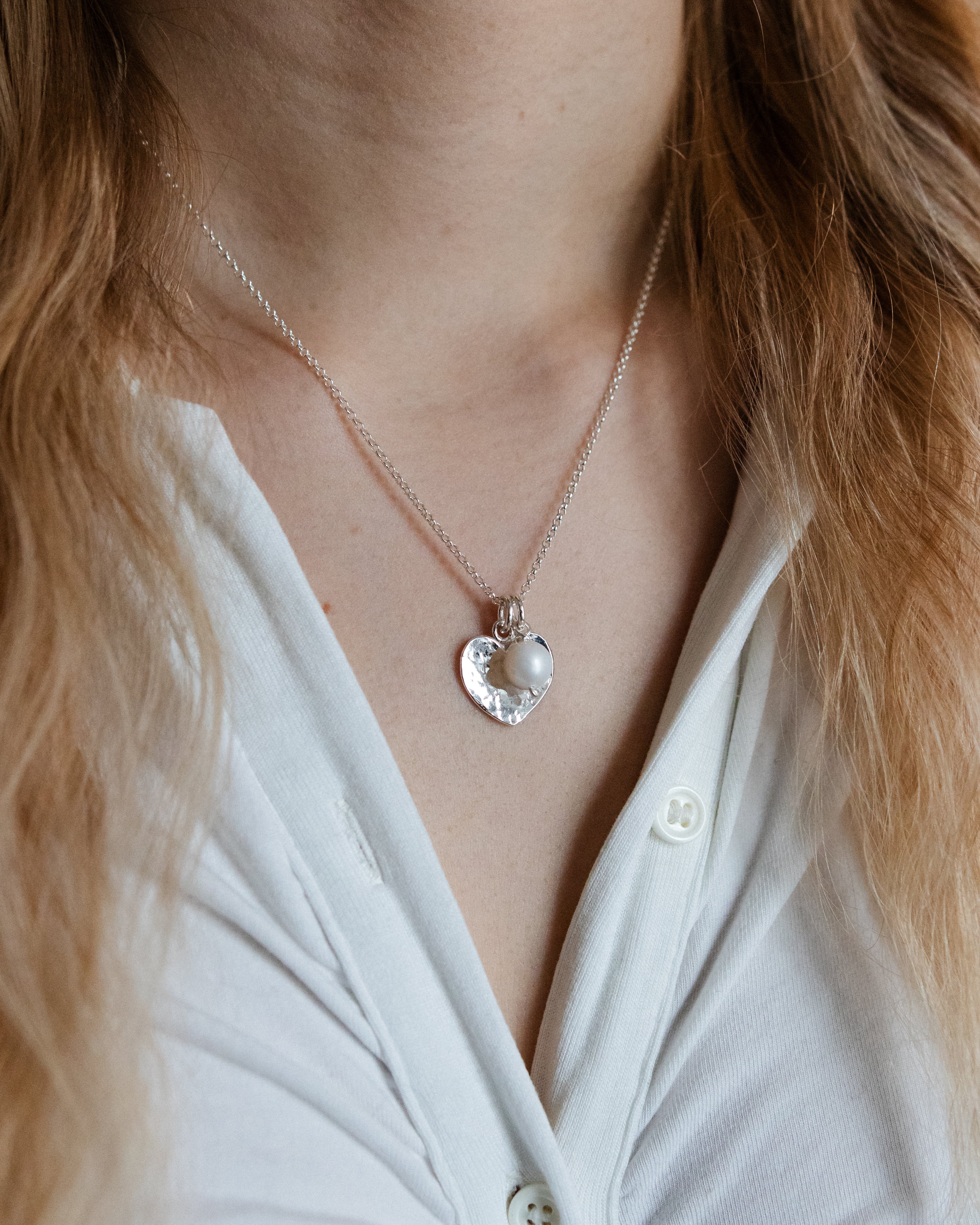 Taottu sydän - Kaulakoru omalla kaiverruksella